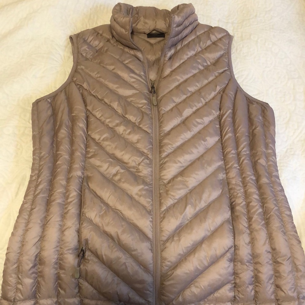 lightweight vest